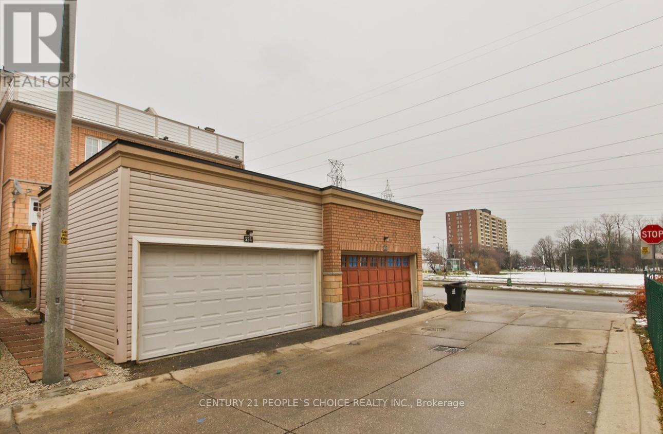 554 Sentinel Road, Toronto, Ontario  M3J 3R9 - Photo 38 - W12786892