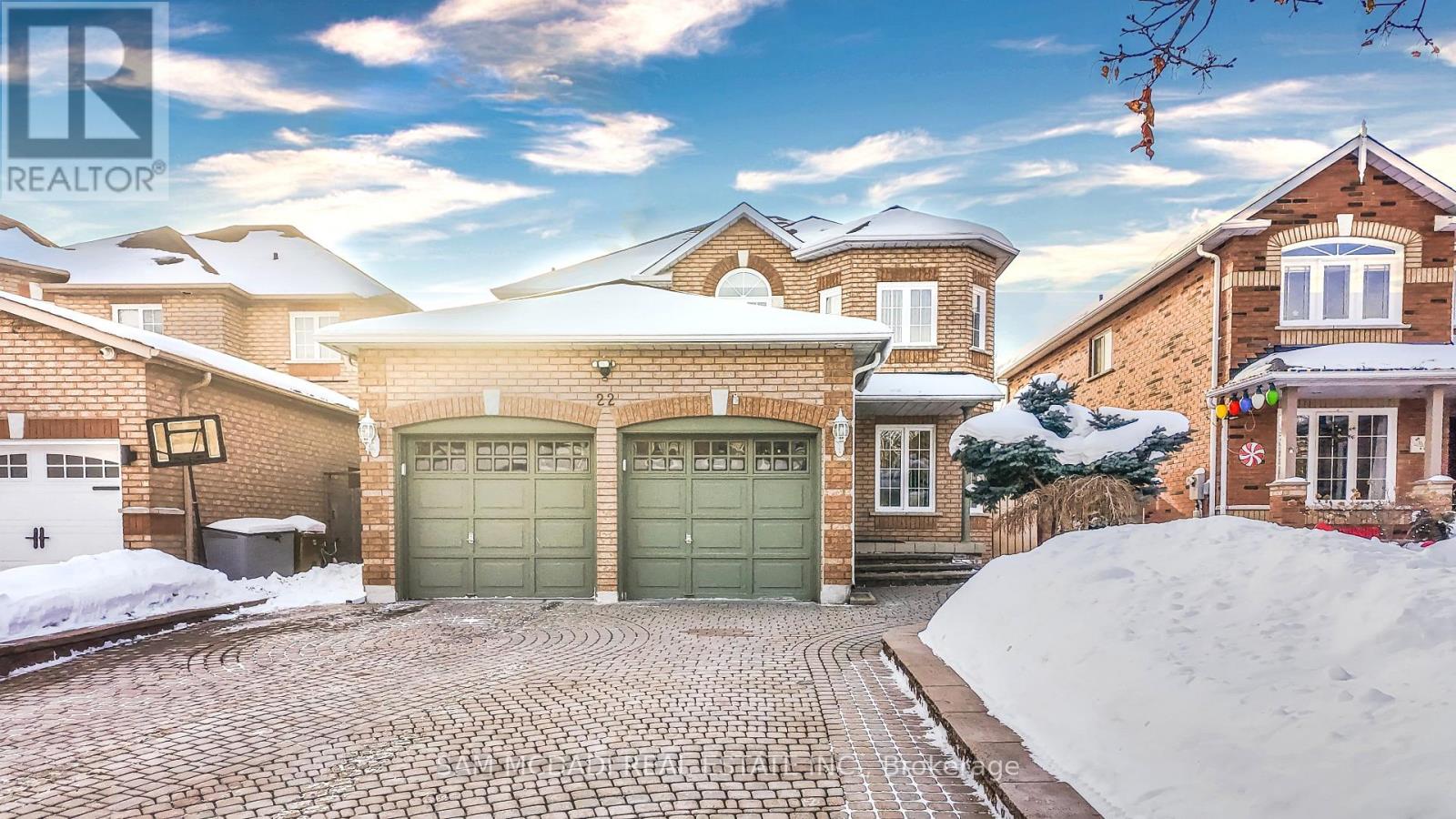 22 NAZER STREET, halton hills (georgetown), Ontario