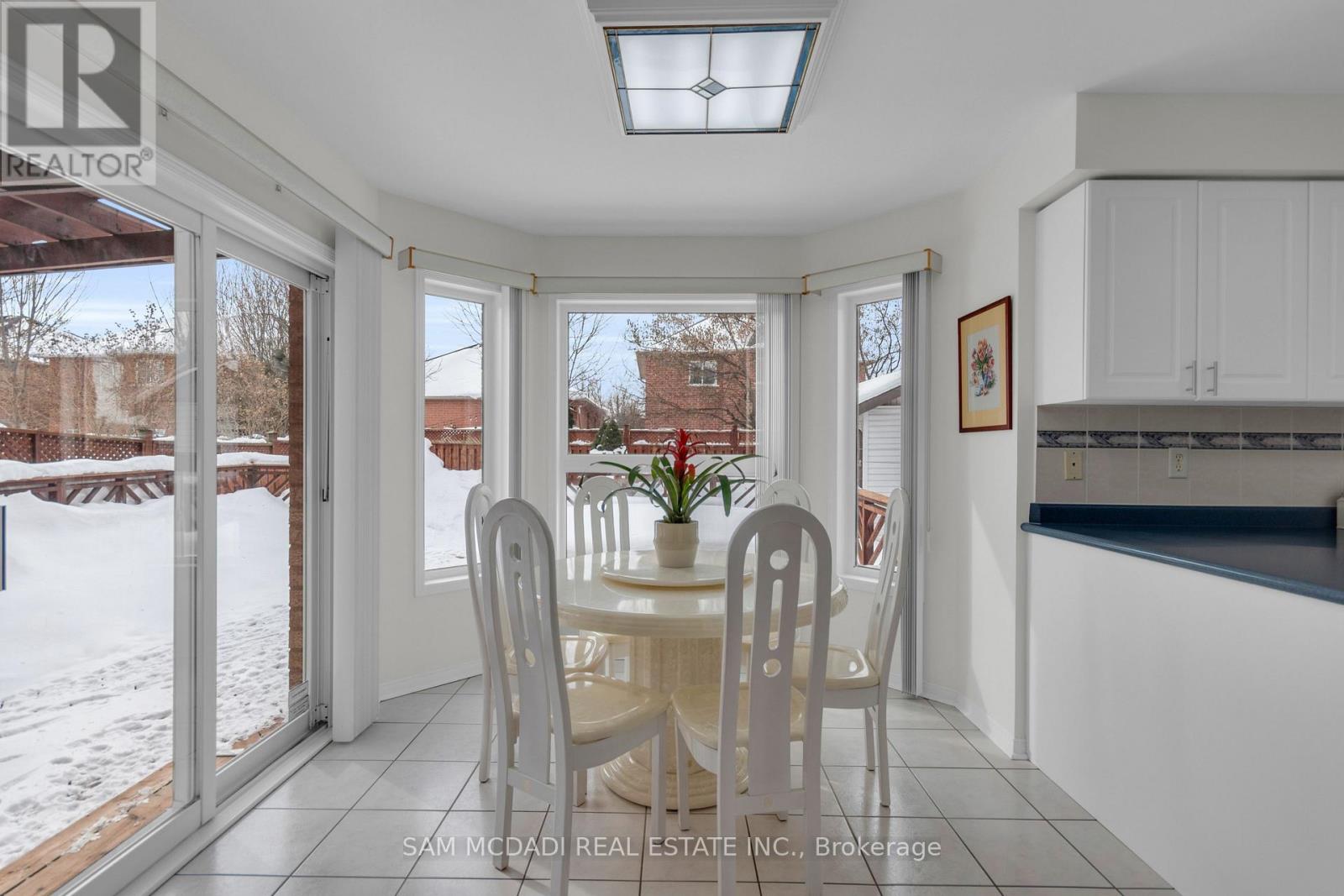 22 Nazer Street, Halton Hills (Georgetown), Ontario  L7G 5X8 - Photo 11 - W12786900