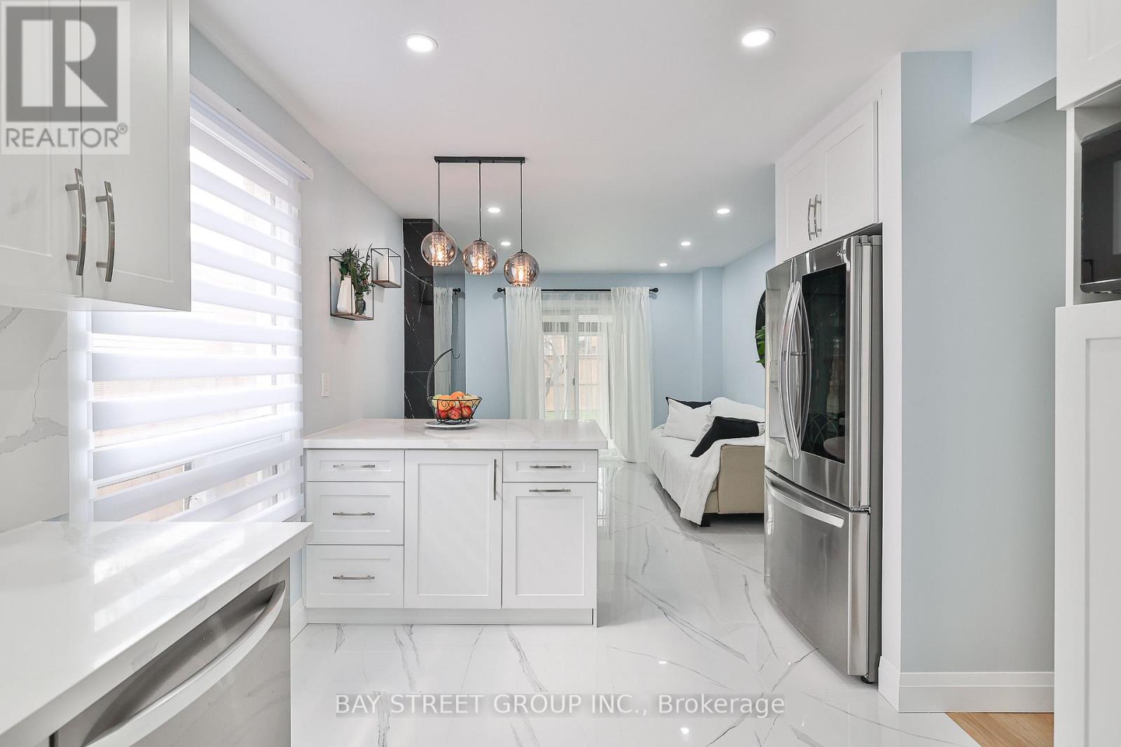 4277 Torino Crescent, Mississauga, Ontario  L4W 3T4 - Photo 12 - W12786920