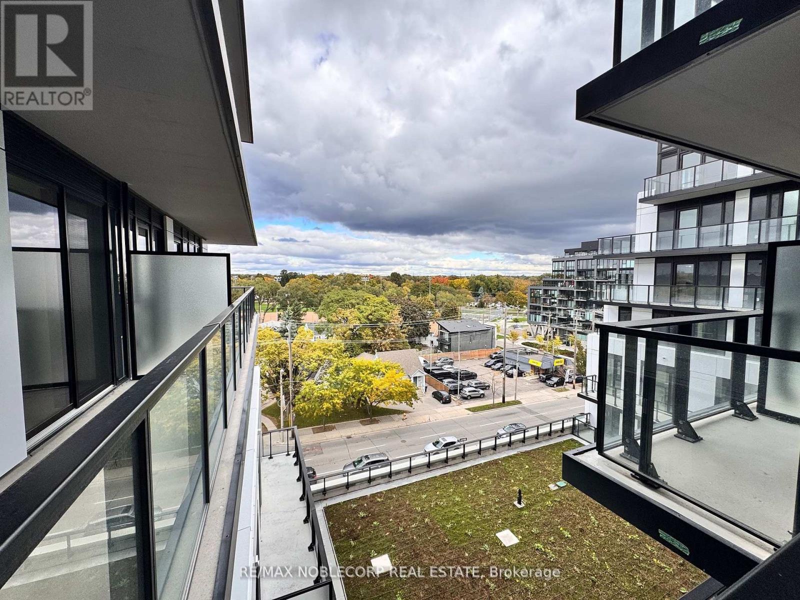 701 - 801 The Queensway, Toronto (Stonegate-Queensway), Ontario  M8Z 1N4 - Photo 16 - W12786938