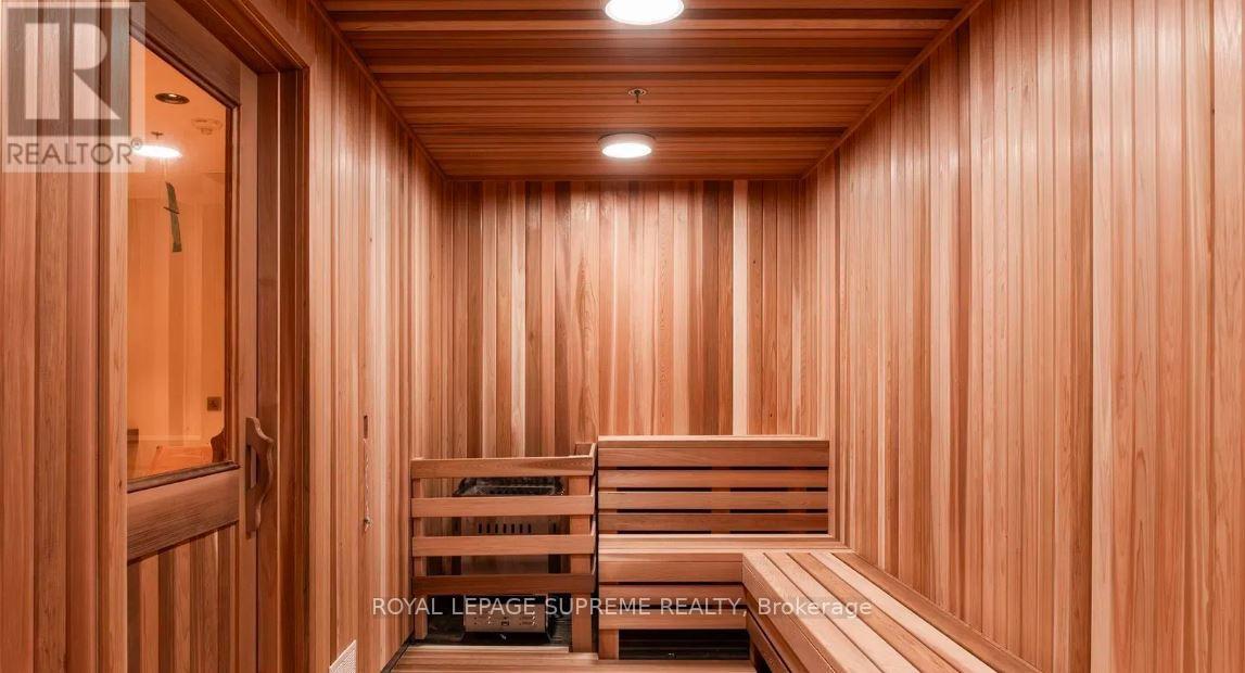 1301 - 10 Graphophone Grove, Toronto, Ontario  M6H 0E5 - Photo 11 - W12786968