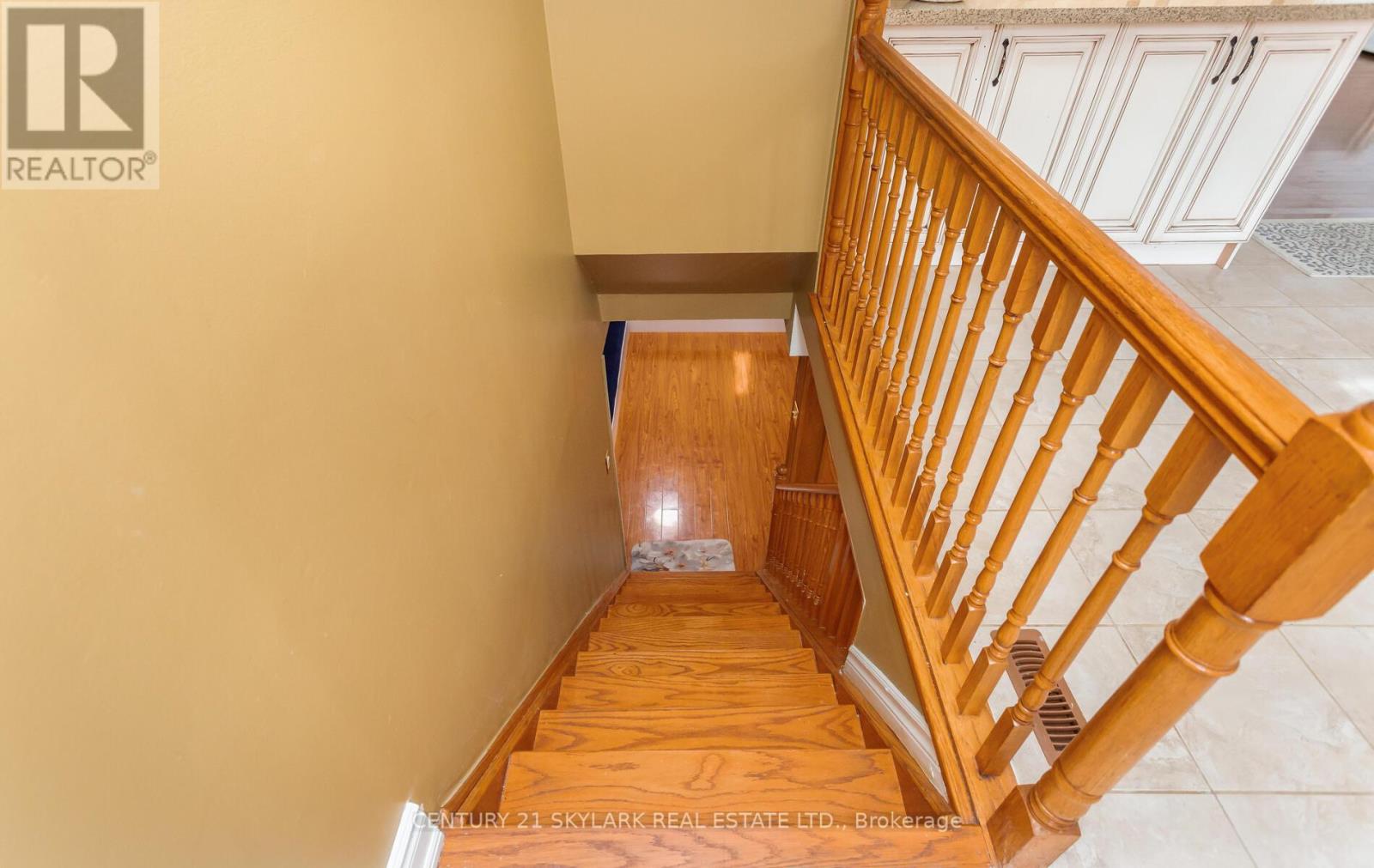 3353 Martins Pine Crescent, Mississauga, Ontario  L5L 1G3 - Photo 16 - W12786980