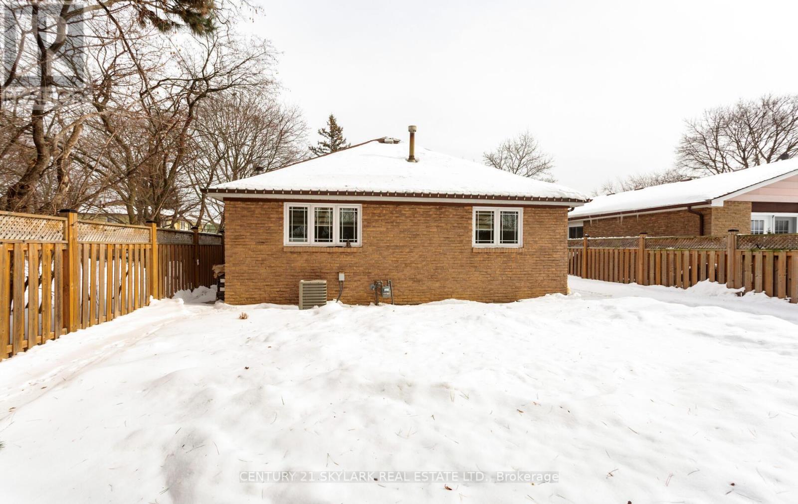 3353 Martins Pine Crescent, Mississauga, Ontario  L5L 1G3 - Photo 26 - W12786980