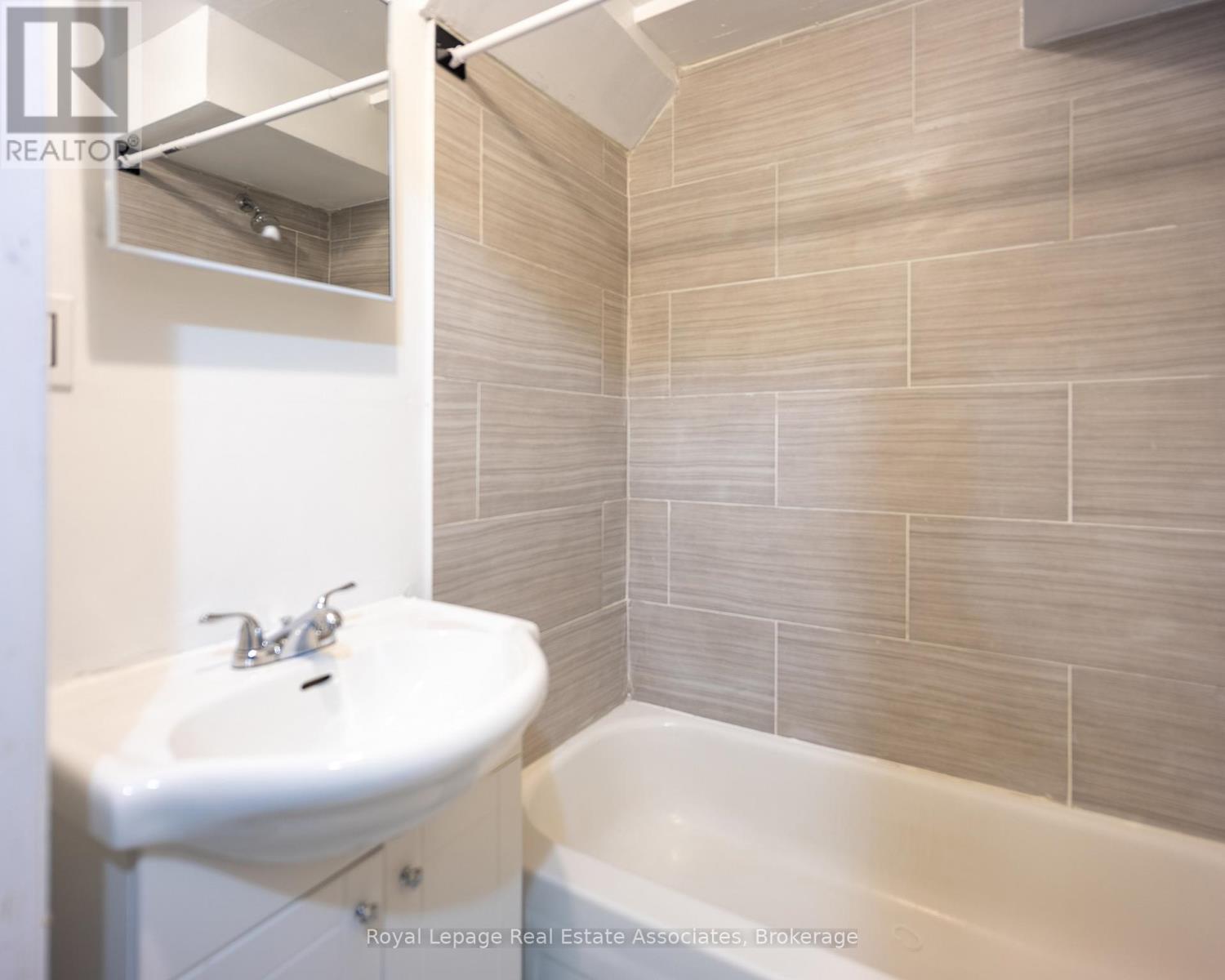 79 Harridine Road, Brampton, Ontario  L6X 2X1 - Photo 39 - W12786982