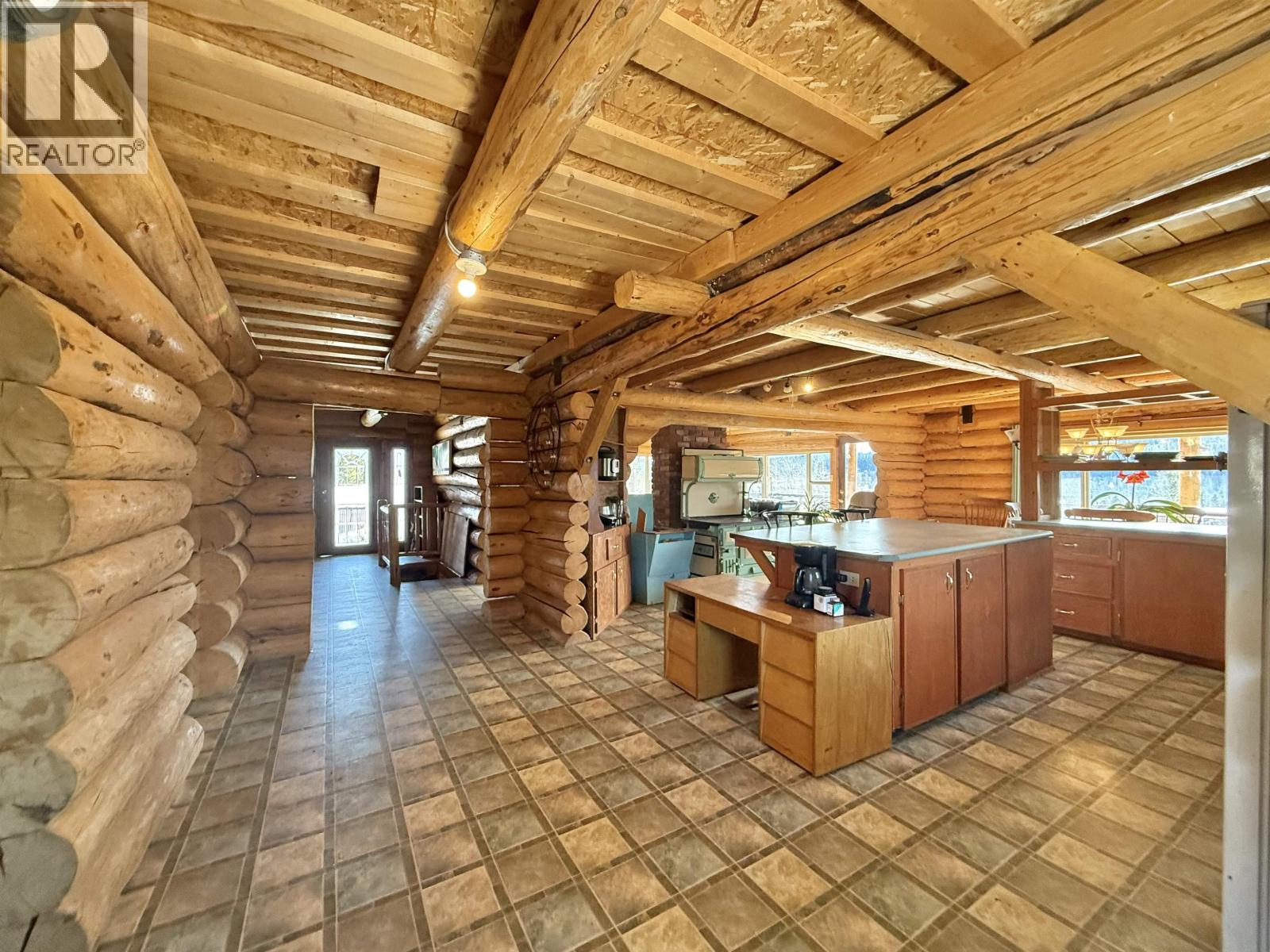 151 Chignell Road, Chilcotin, British Columbia  V0L 1V0 - Photo 5 - R3089080