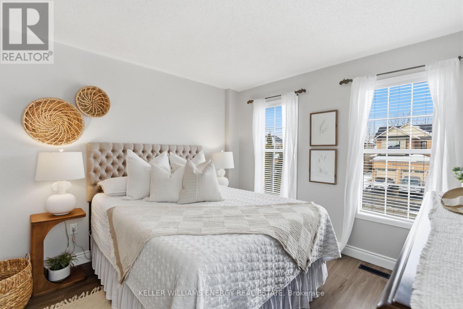 74 Shenandoah Drive, Whitby (Williamsburg), Ontario  L1P 1T3 - Photo 25 - E12787052