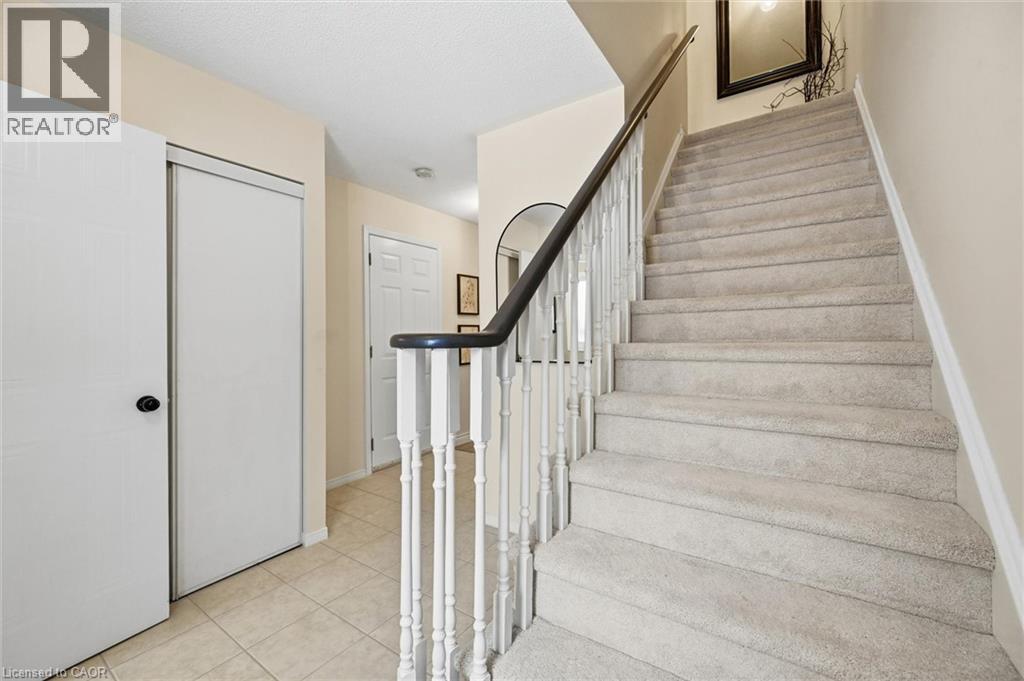 38 Grindstone Way, Waterdown, Ontario  L9H 7B7 - Photo 18 - 40804840