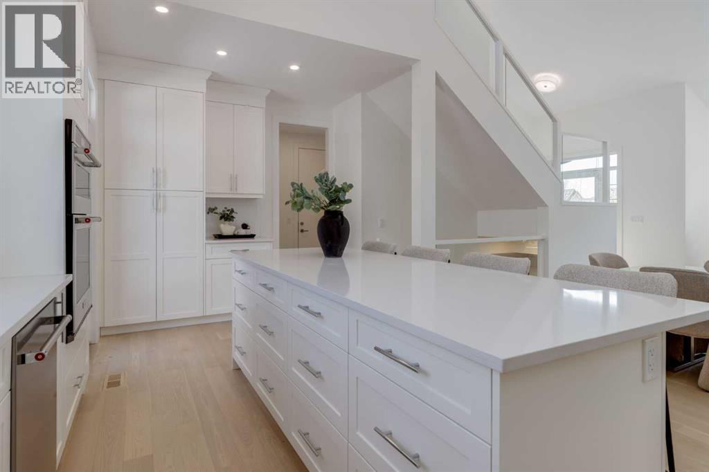 90 Treeline Gardens Sw, Calgary, Alberta  T2Y 0W6 - Photo 16 - A2278906