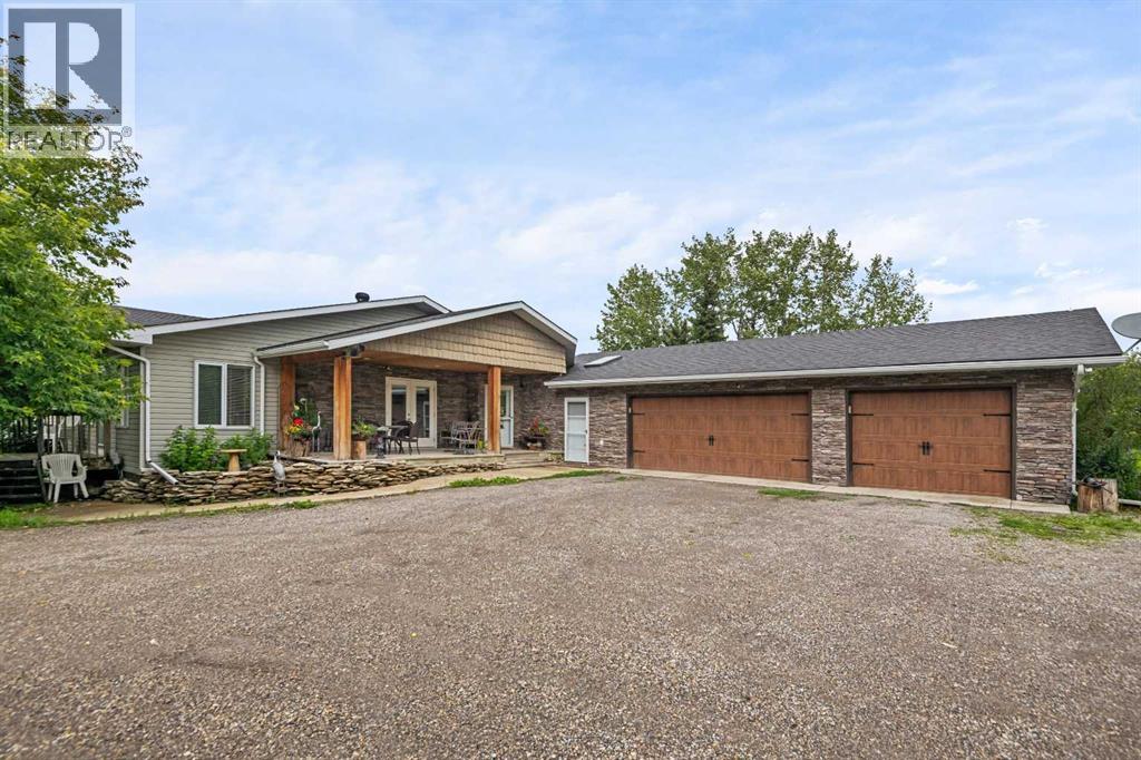 33194 Twp Rd 284, Rural Rocky View County, Alberta