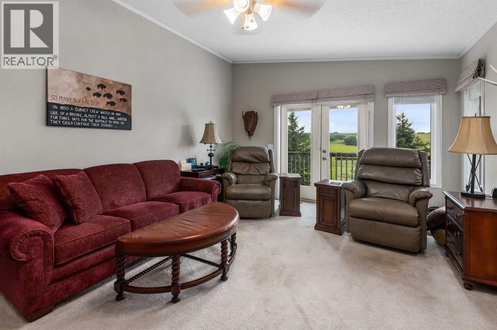 33194 Twp Rd 284, Rural Rocky View County, Alberta  T0M 1L0 - Photo 11 - A2245995