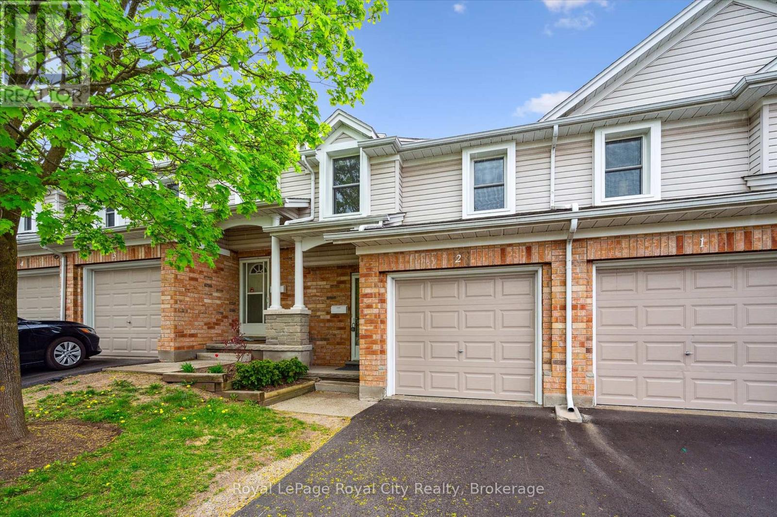 2 - 66 Rodgers Road, Guelph (Kortright West), Ontario  N1G 4Y5 - Photo 3 - X12787146