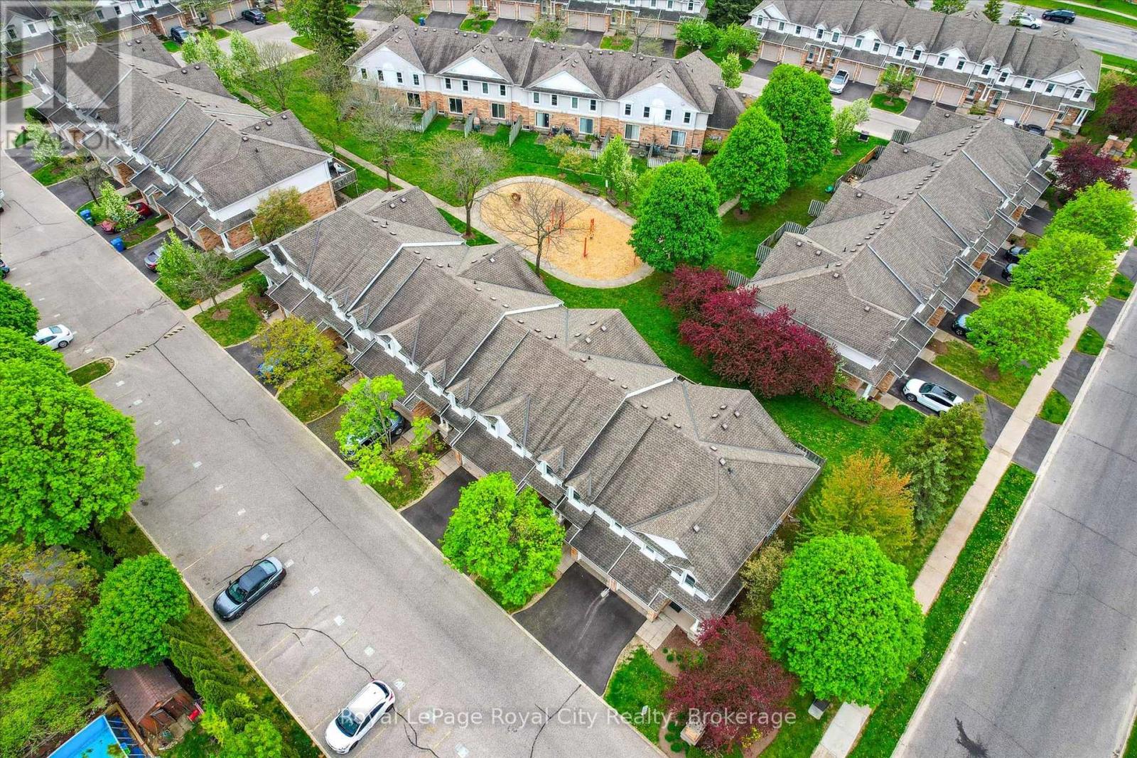 2 - 66 Rodgers Road, Guelph (Kortright West), Ontario  N1G 4Y5 - Photo 42 - X12787146