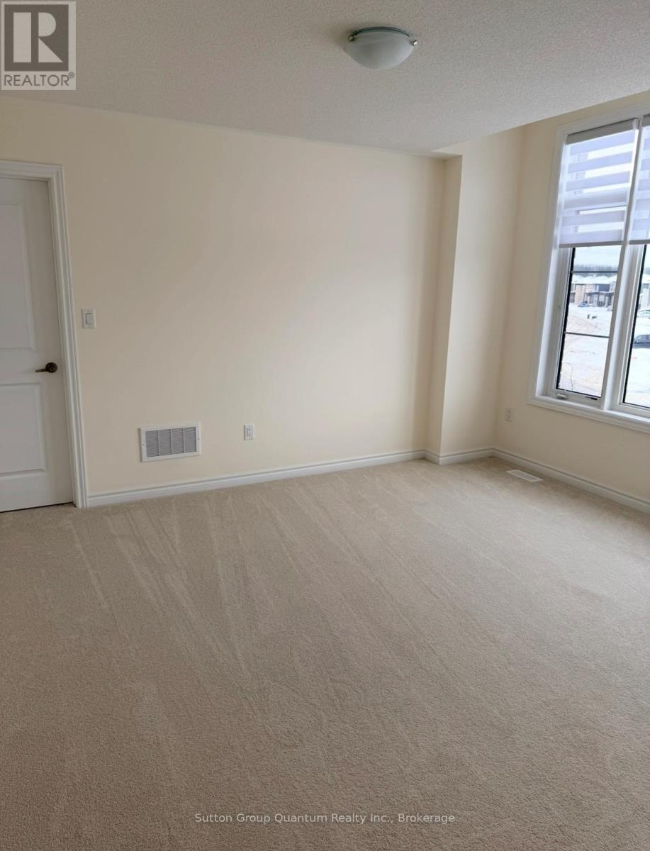 174 Rosanne Circle, Wasaga Beach, Ontario  L9Z 1J7 - Photo 19 - S12643450