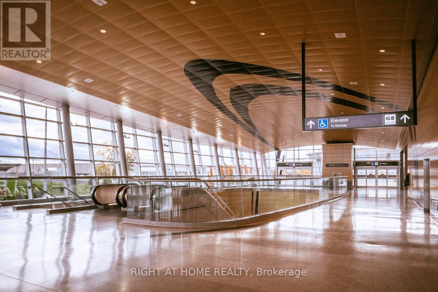 815 - 50 George Butchard Drive E, Toronto, Ontario  M3K 0C9 - Photo 33 - W12784000