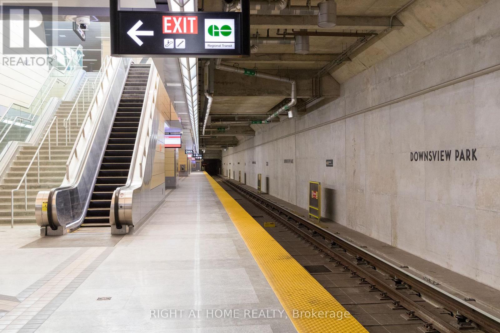 815 - 50 George Butchard Drive E, Toronto, Ontario  M3K 0C9 - Photo 34 - W12784000