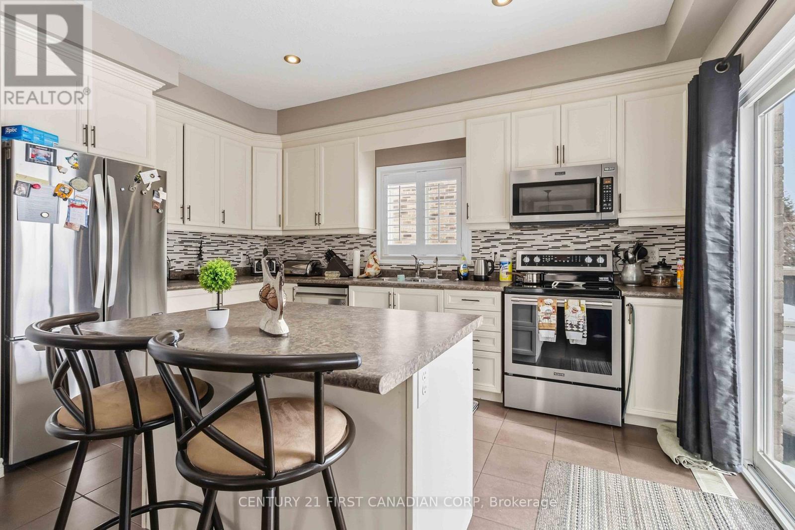 89 Marriott Place, Brant, Ontario  N3L 0A4 - Photo 10 - X12786990