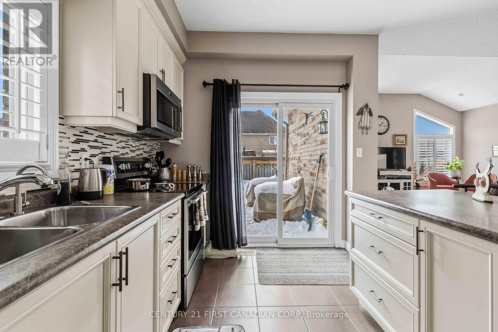 89 Marriott Place, Brant, Ontario  N3L 0A4 - Photo 13 - X12786990