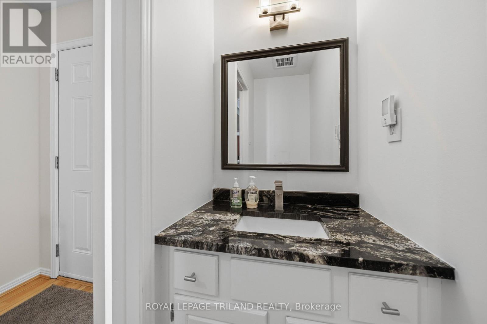 188 Chepstow Close, London North, Ontario  N6G 3S2 - Photo 13 - X12787120