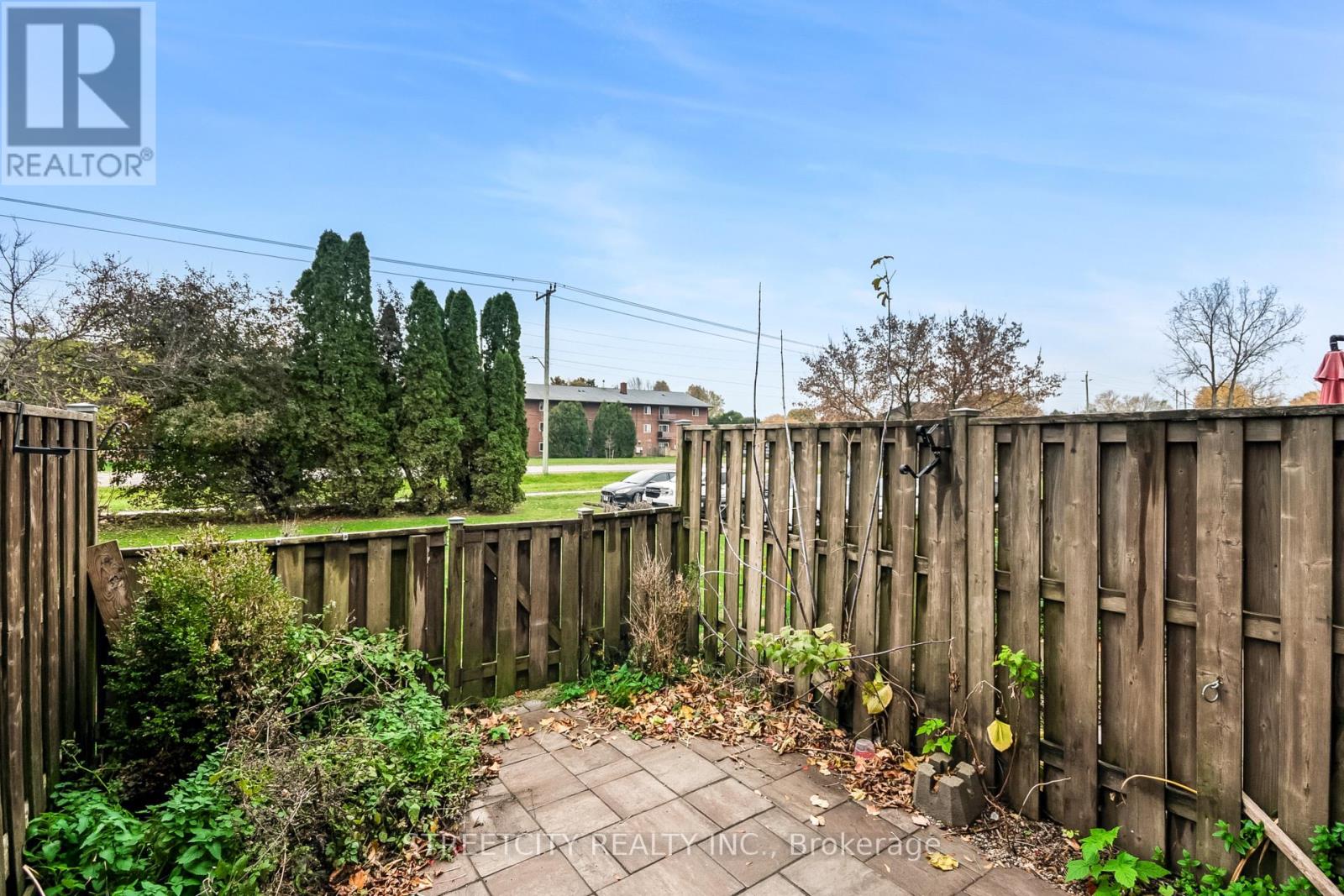 D - 71 Wellesley Crescent, London East, Ontario  N5V 1J6 - Photo 21 - X12787166