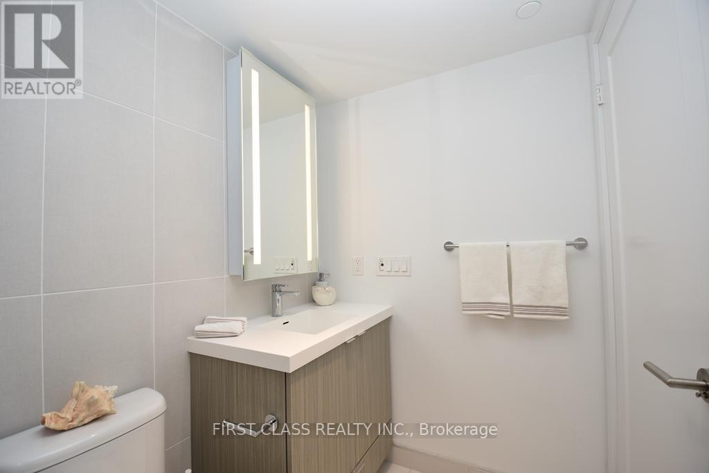 1703 - 575 Bloor Street E, Toronto, Ontario  M4W 0B2 - Photo 9 - C12779902