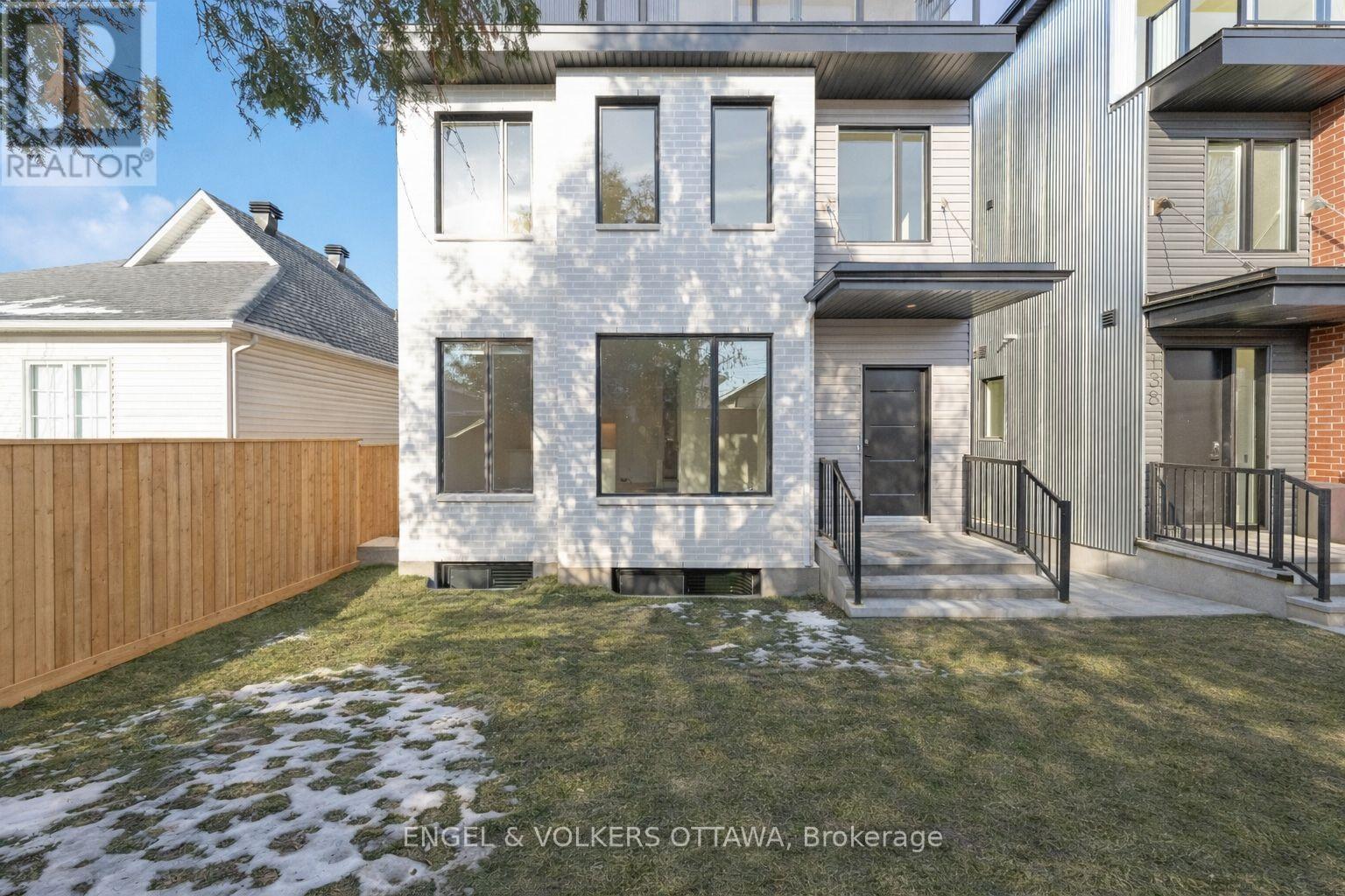 A - 132 CARILLON STREET, Ottawa, Ontario