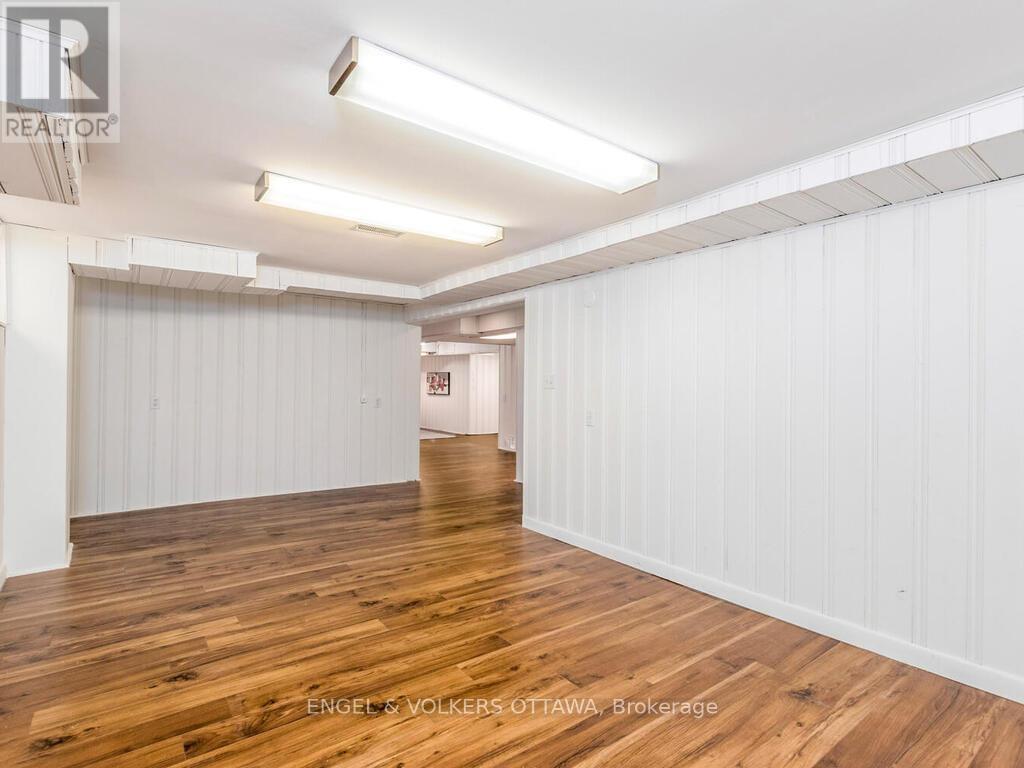 878 Dunlevie Avenue, Ottawa, Ontario  K2A 2Z4 - Photo 29 - X12787070