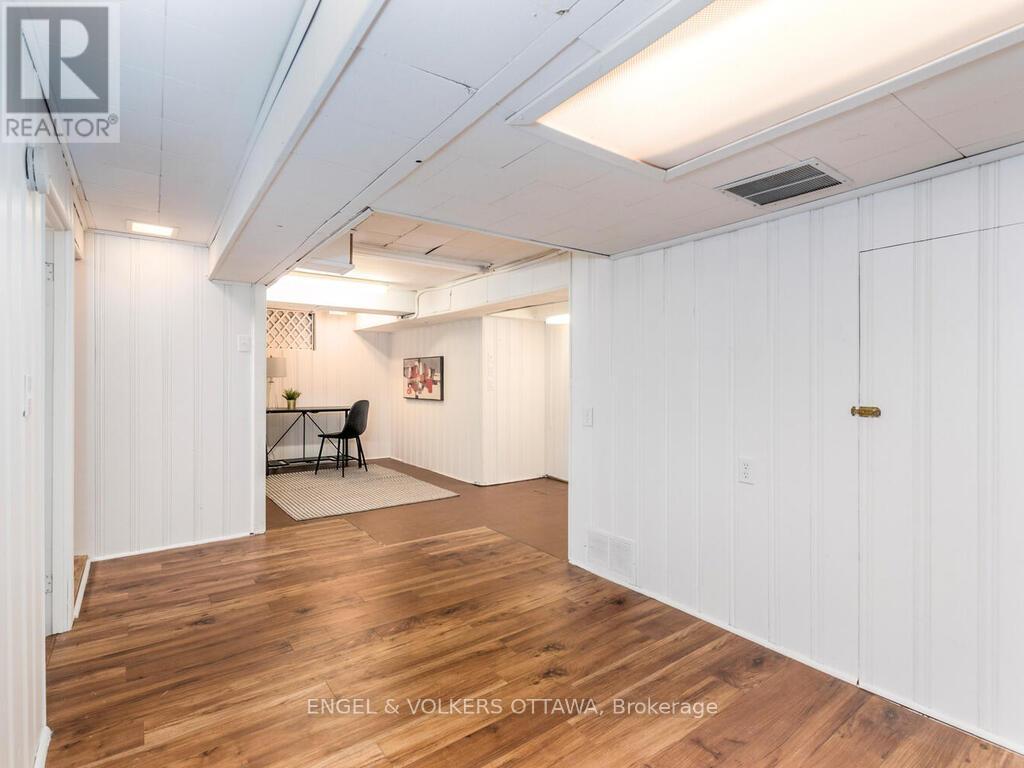 878 Dunlevie Avenue, Ottawa, Ontario  K2A 2Z4 - Photo 30 - X12787070