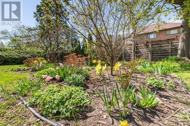 878 Dunlevie Avenue, Ottawa, Ontario  K2A 2Z4 - Photo 45 - X12787070