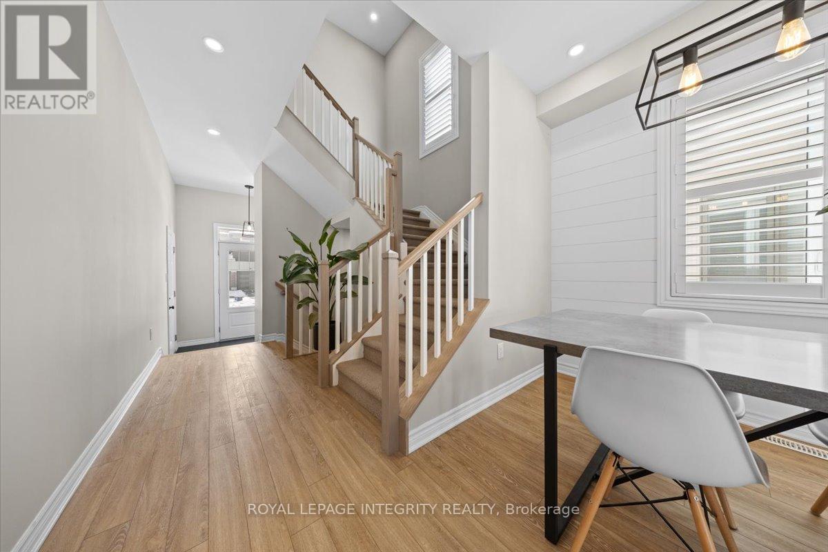 355 Crossway Terrace, Ottawa, Ontario  K2S 2Z3 - Photo 5 - X12787076