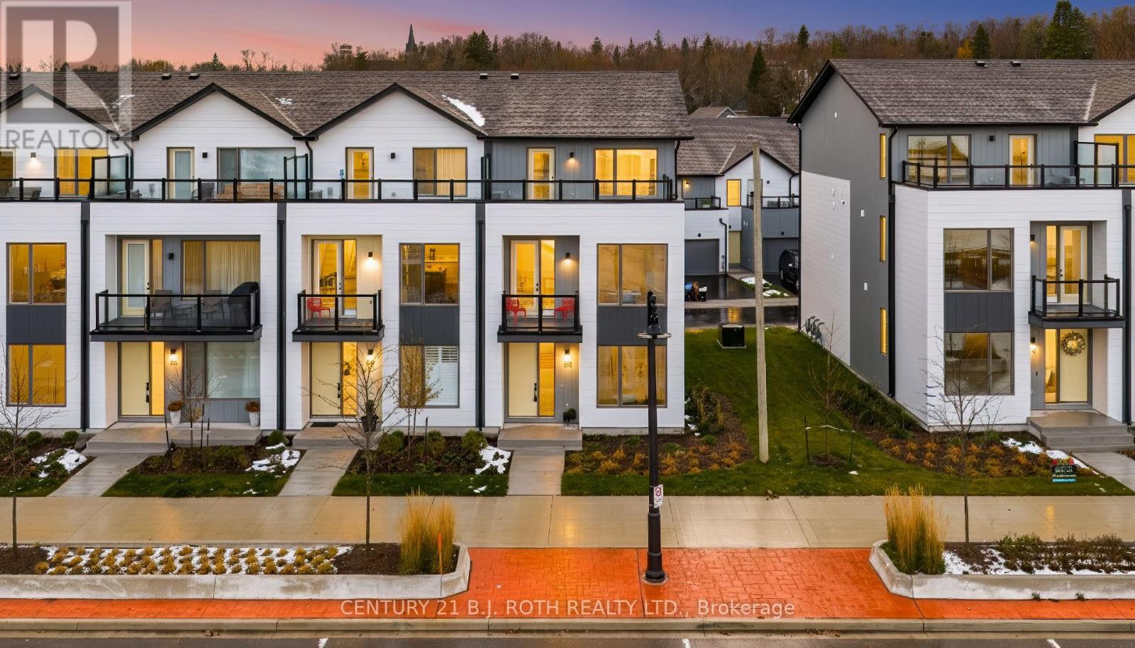 89 LIGHTFOOT DRIVE, Orillia, Ontario