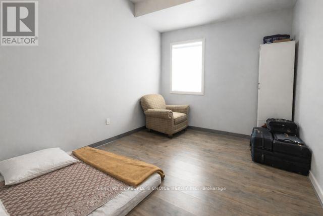 273 Thompson Road, London South, Ontario  N5Z 2Z3 - Photo 4 - X12766246