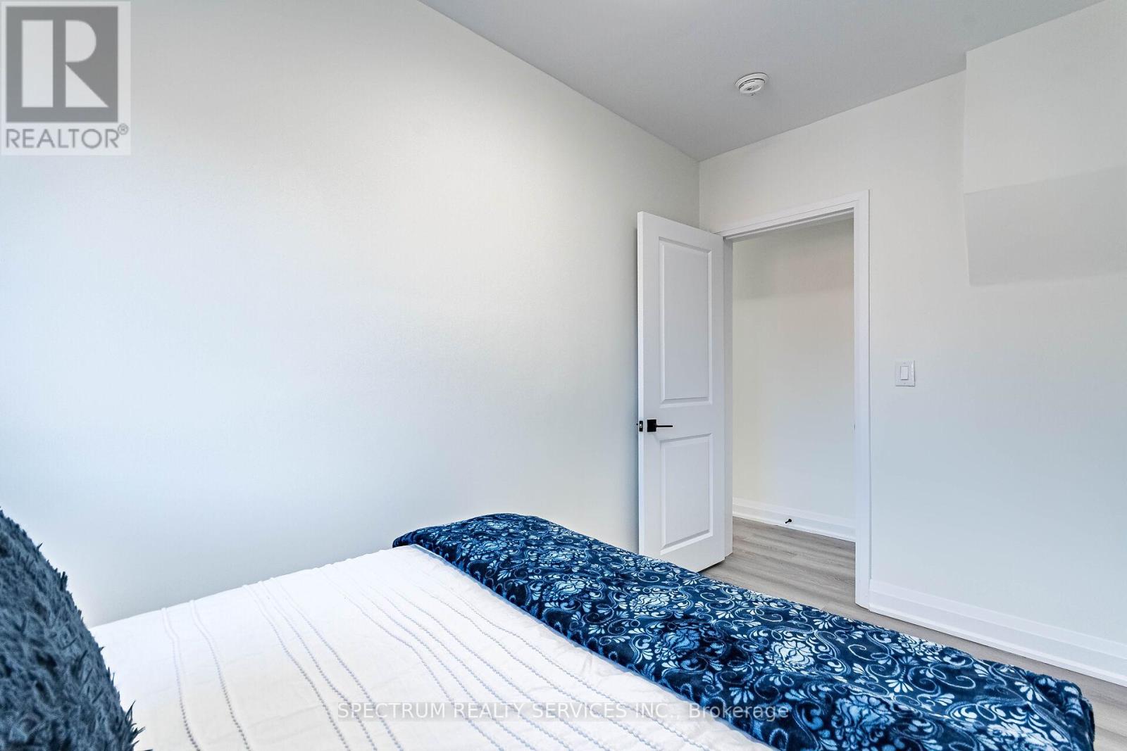 135 East Avenue N, Hamilton, Ontario  L8L 5H8 - Photo 30 - X12692882