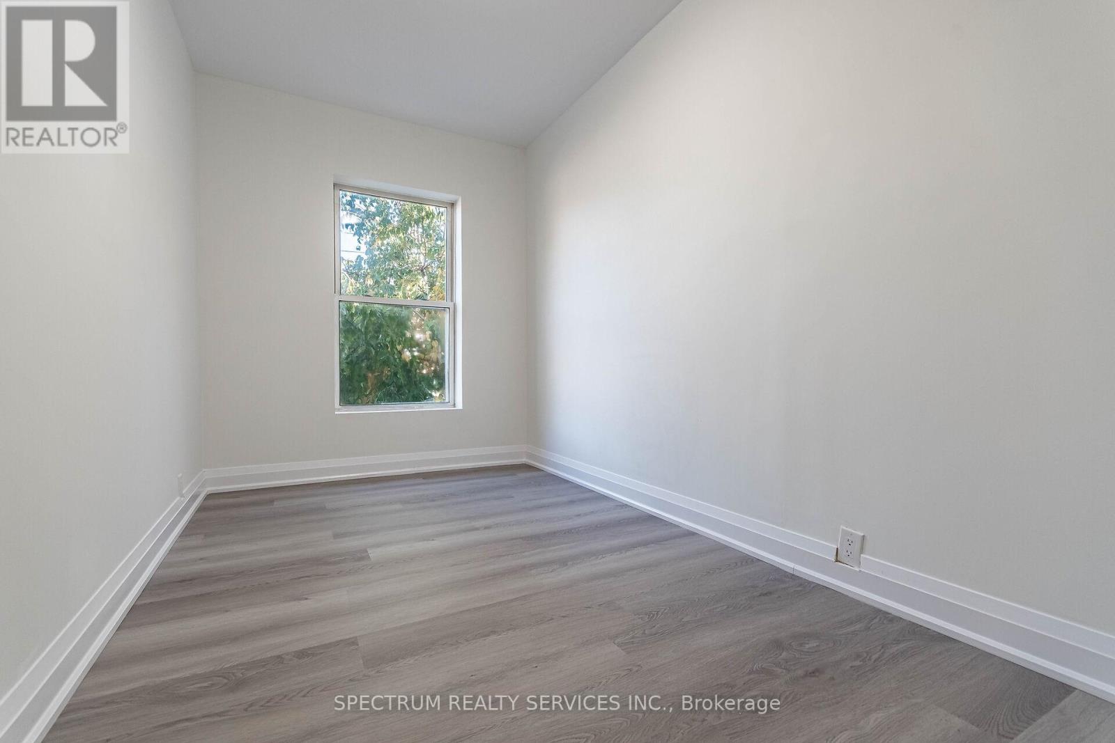 135 East Avenue N, Hamilton, Ontario  L8L 5H8 - Photo 35 - X12692882