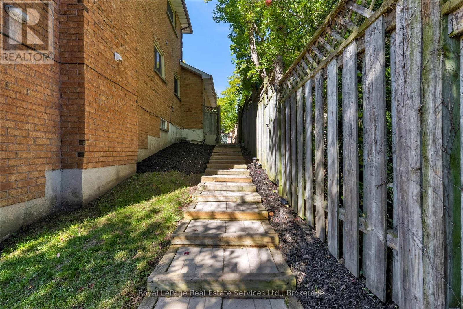 2938 Mulberry Drive, Oakville (Cv Clearview), Ontario  L6J 7H3 - Photo 41 - W12787090