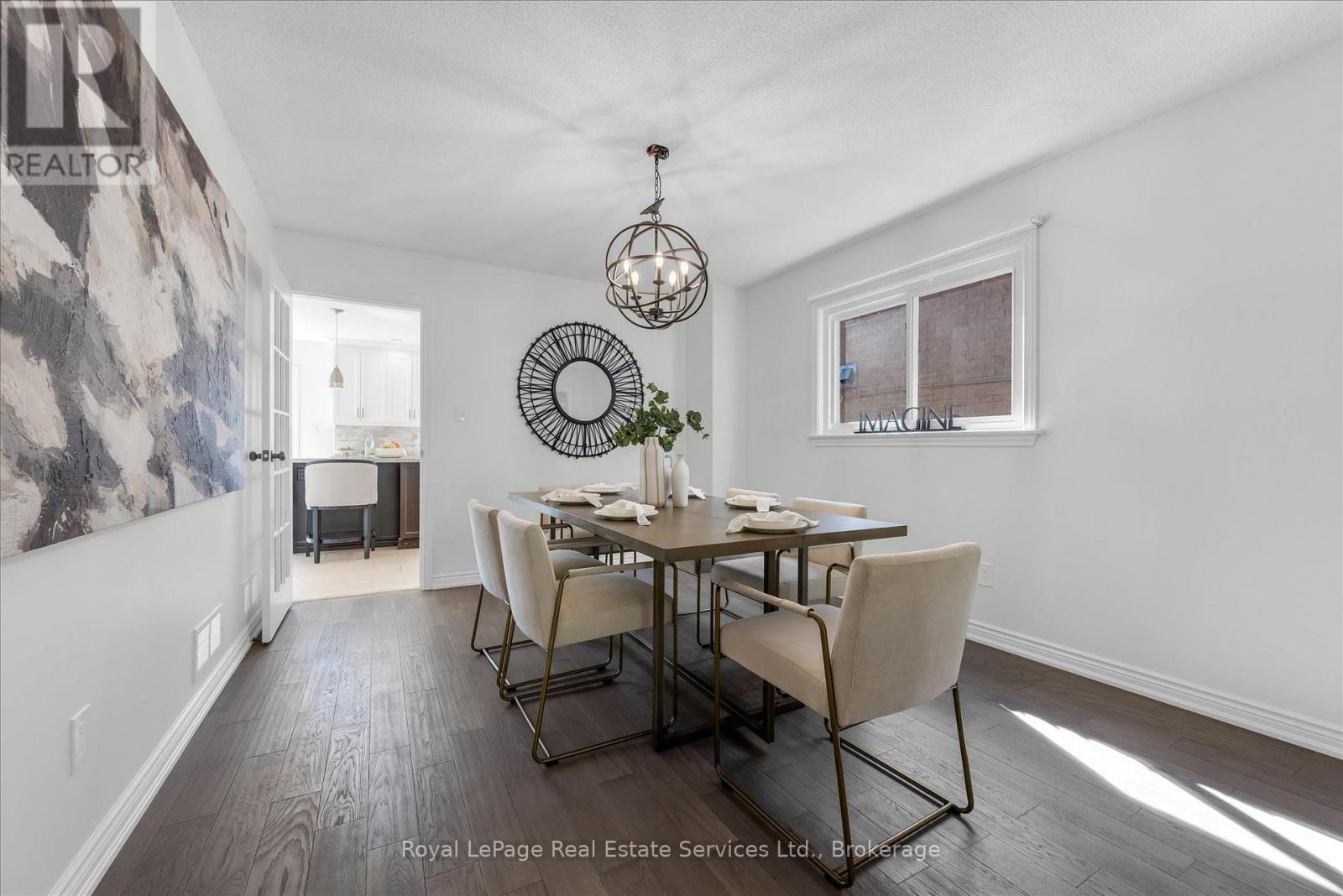 2938 Mulberry Drive, Oakville (Cv Clearview), Ontario  L6J 7H3 - Photo 6 - W12787090