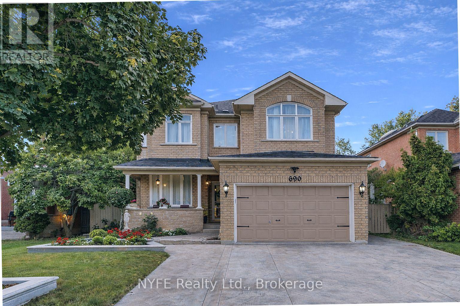 690 PETER ROBERTSON BOULEVARD, brampton (sandringham-wellington), Ontario