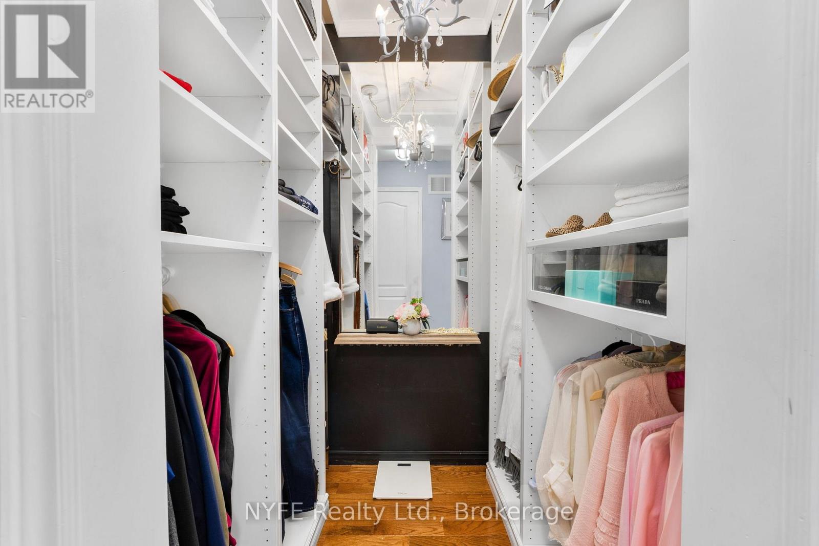 690 Peter Robertson Boulevard, Brampton (Sandringham-Wellington), Ontario  L6R 1L7 - Photo 12 - W12787112