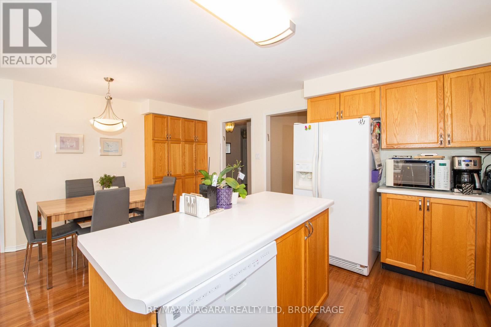 120 Janesville Road, Vaughan (Uplands), Ontario  L4J 7A2 - Photo 11 - N12787118