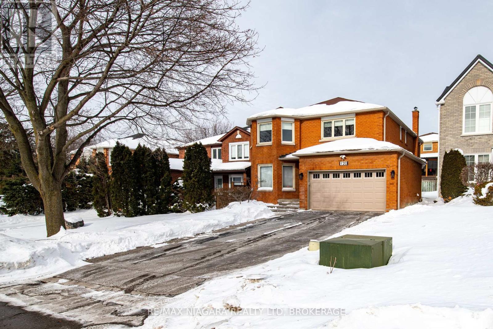 120 Janesville Road, Vaughan (Uplands), Ontario  L4J 7A2 - Photo 2 - N12787118