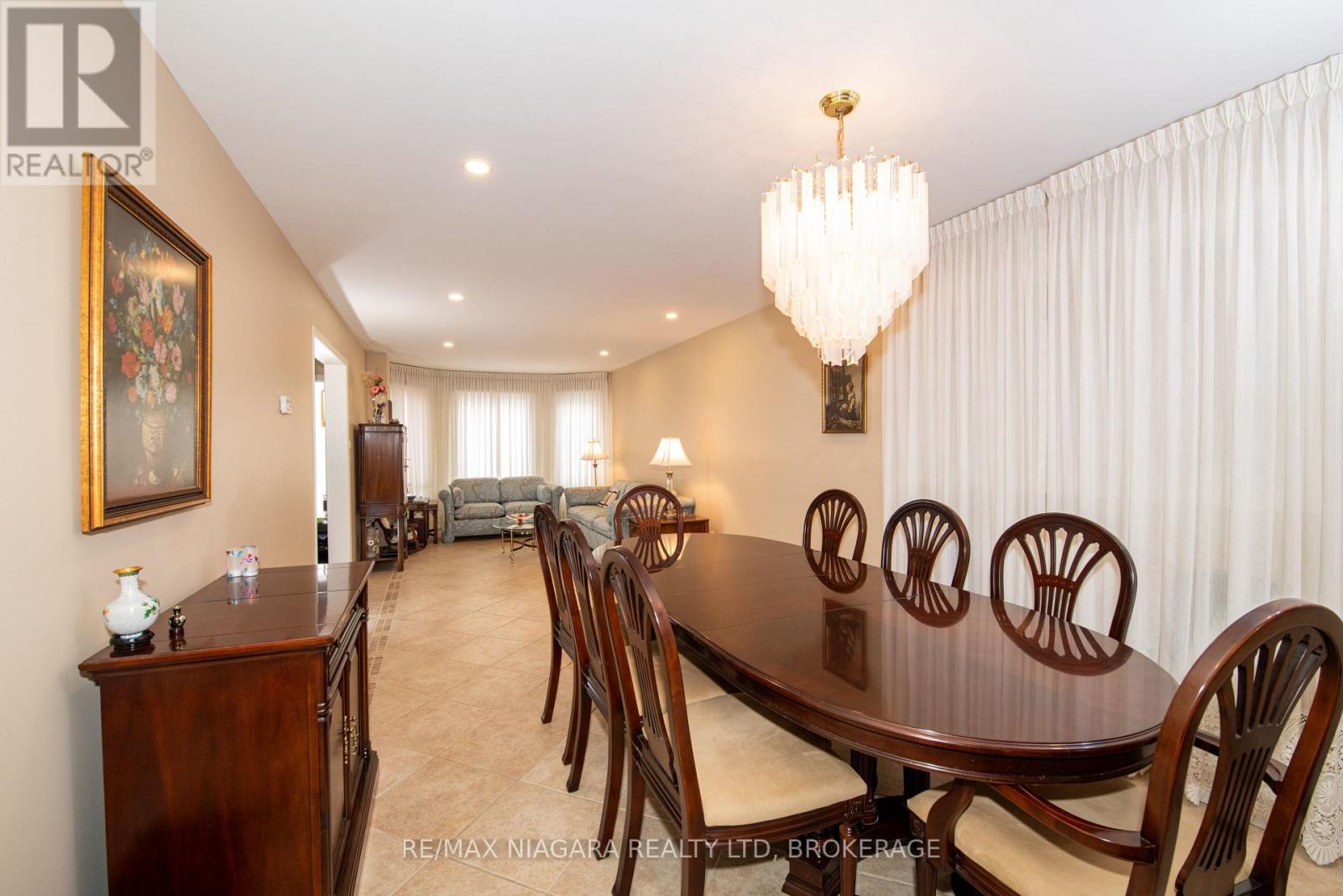 120 Janesville Road, Vaughan (Uplands), Ontario  L4J 7A2 - Photo 4 - N12787118