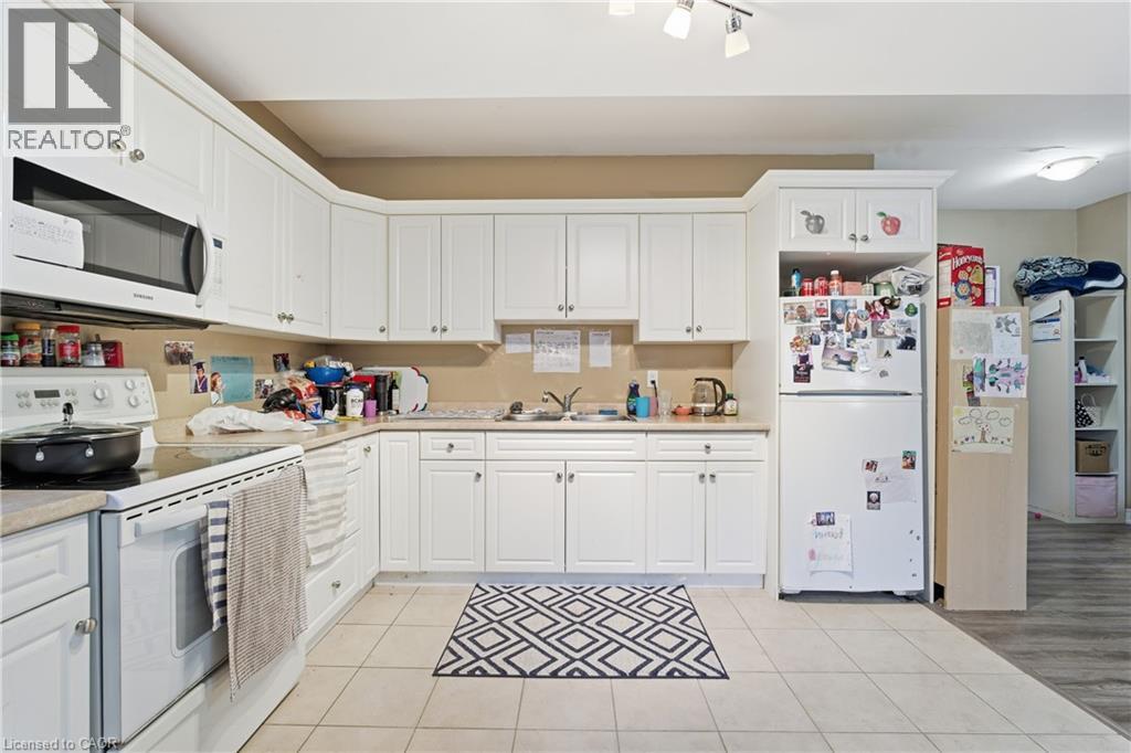 615 Southworth Street S, Welland, Ontario  L3B 2A2 - Photo 19 - 40788313