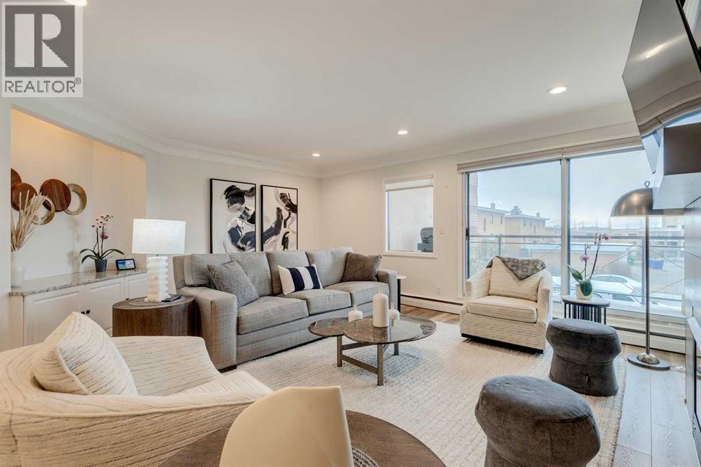 8, 4907 8 Street Sw, Calgary, Alberta T2S 2P1 - Photo 5 - A2269978