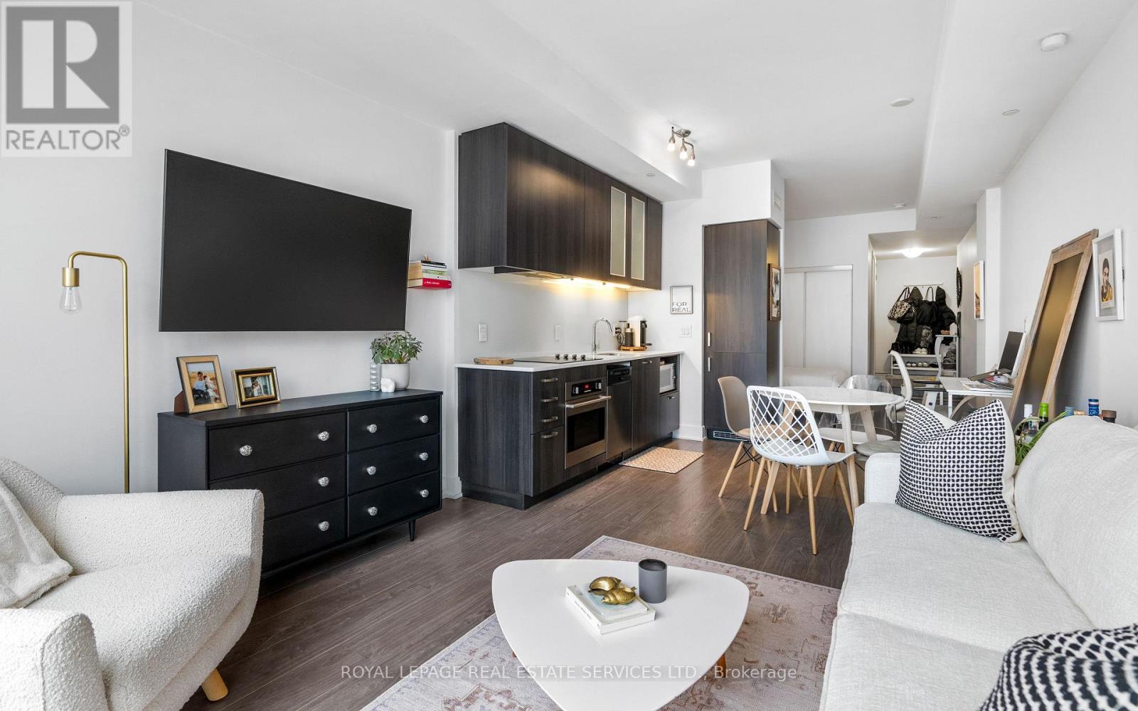 611 - 508 Wellington Street W, Toronto (Waterfront Communities), Ontario  M5V 1E3 - Photo 10 - C12787062