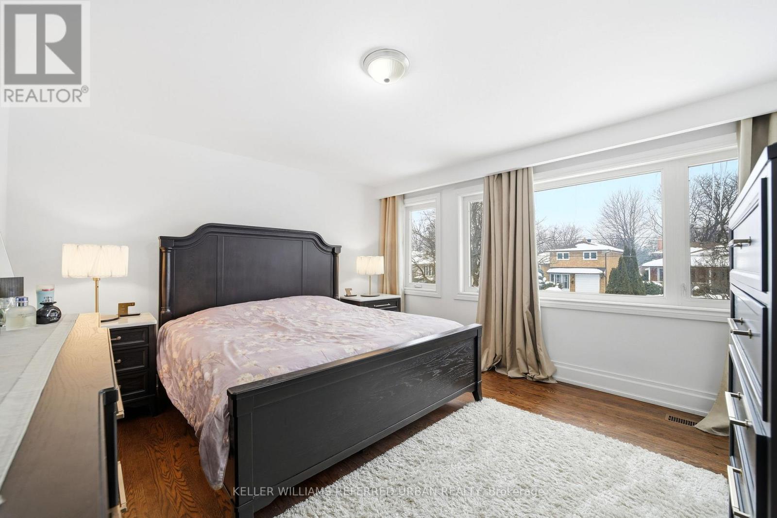 160 Caines Avenue, Toronto (Newtonbrook West), Ontario  M2R 2L5 - Photo 15 - C12787136