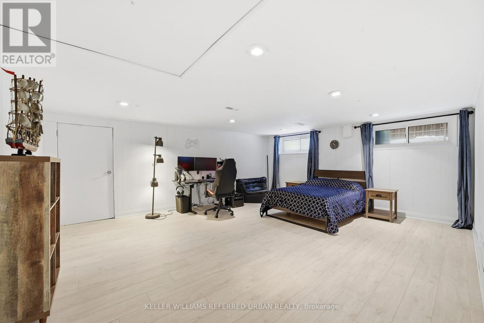 160 Caines Avenue, Toronto (Newtonbrook West), Ontario  M2R 2L5 - Photo 22 - C12787136