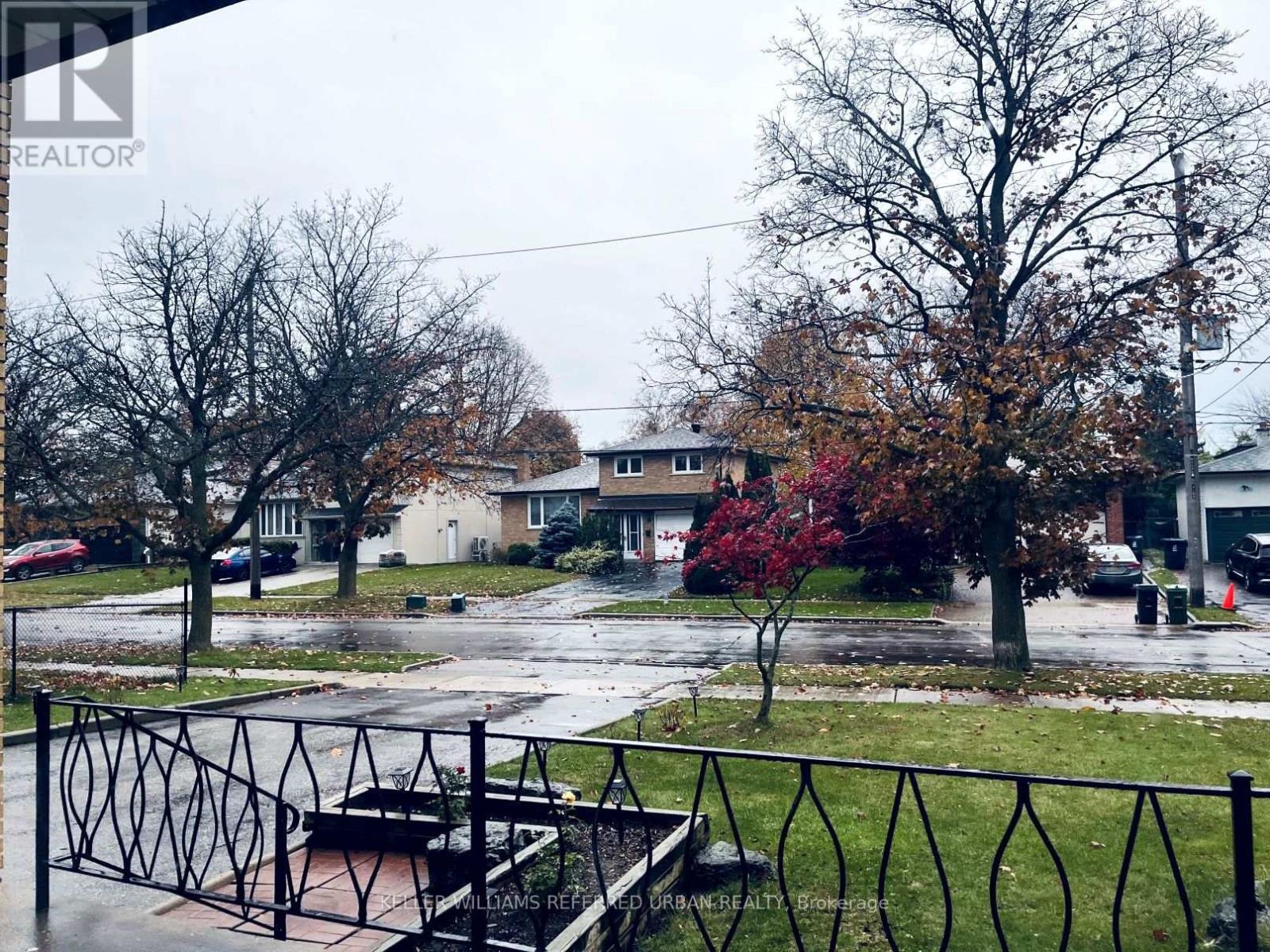 160 Caines Avenue, Toronto (Newtonbrook West), Ontario  M2R 2L5 - Photo 26 - C12787136