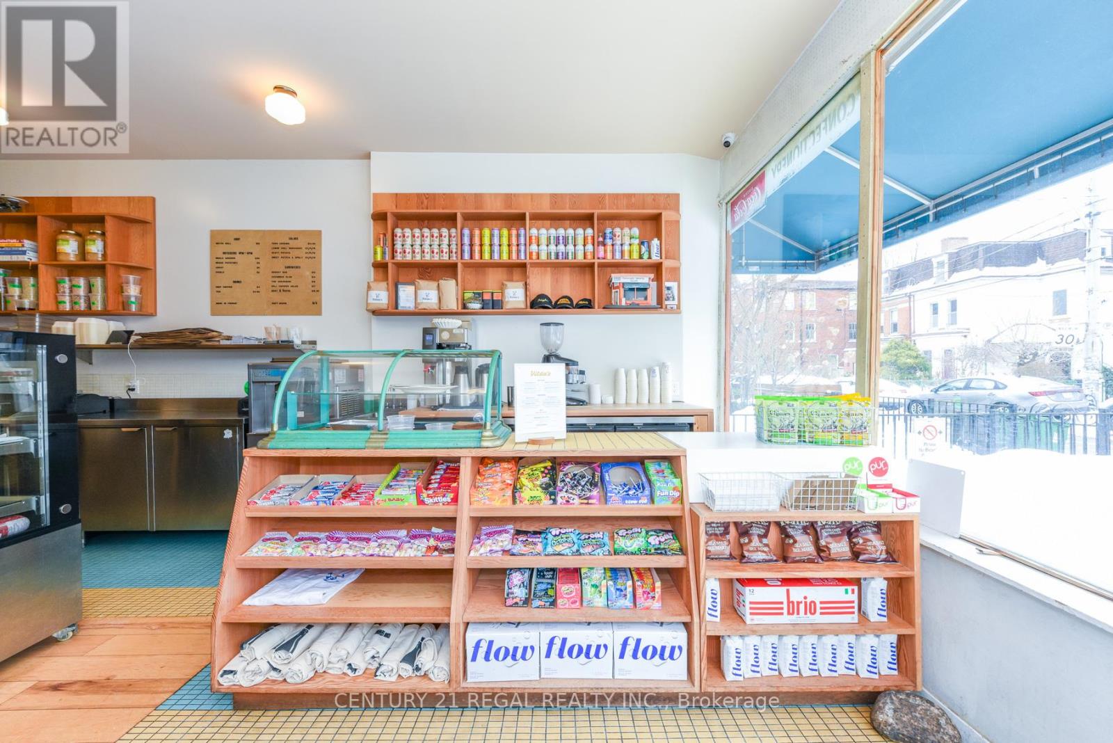 209 Dovercourt Rd. Road, Toronto (Trinity-Bellwoods), Ontario  M6J 3C7 - Photo 4 - C12787196