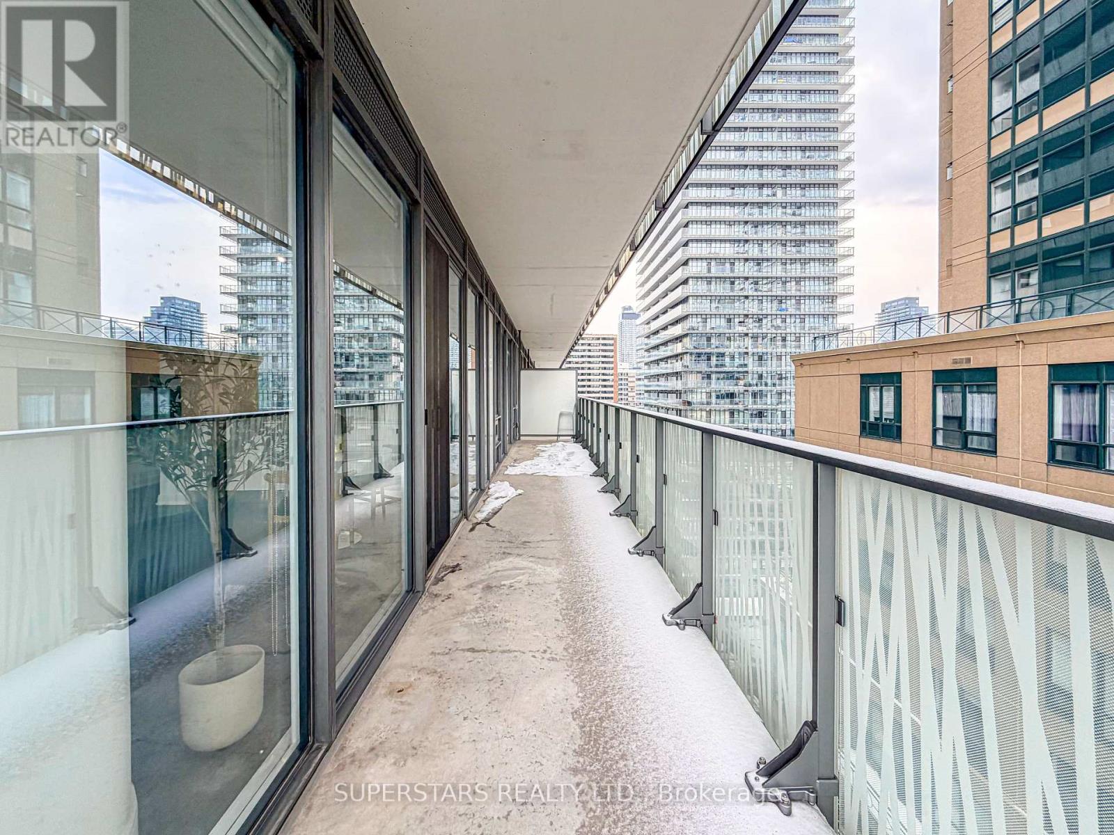 1507 - 42 Charles Street E, Toronto, Ontario M4Y 0B7 - Photo 17 - C12787208