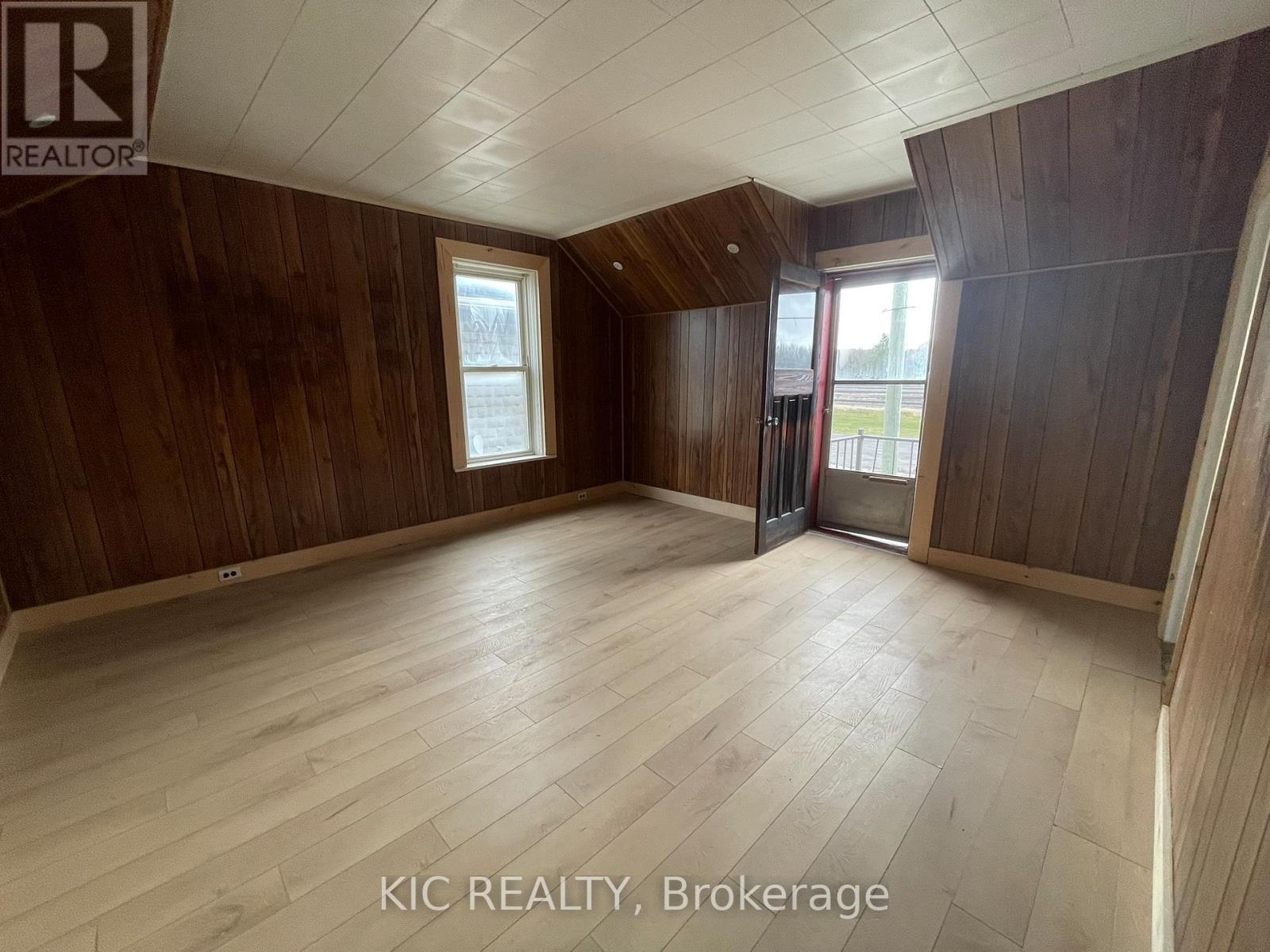 35 Ottawa Street E, Havelock-Belmont-Methuen, Ontario  K0L 1H0 - Photo 36 - X12527944